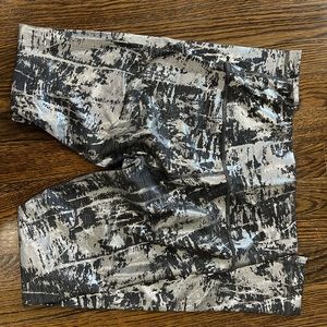 Metallic lululemon leggings size 6